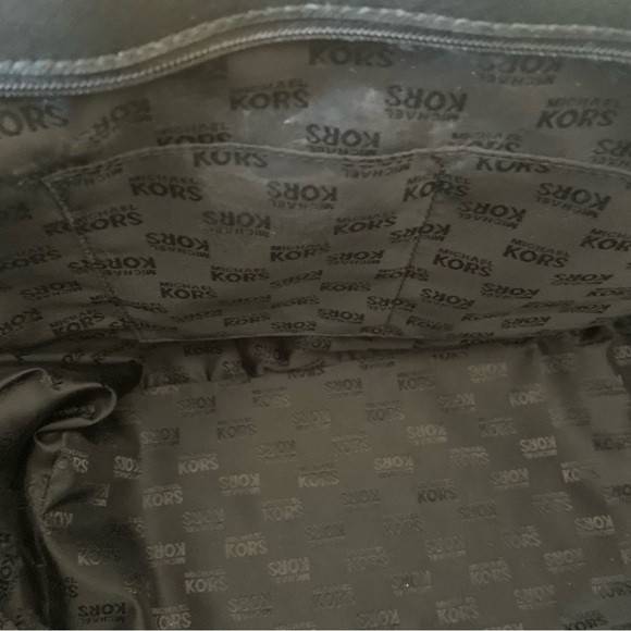 Michael Kors large black carryall tote - Picture 6 of 11